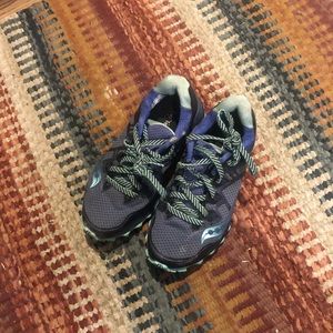 Saucony peregrine trail shoes